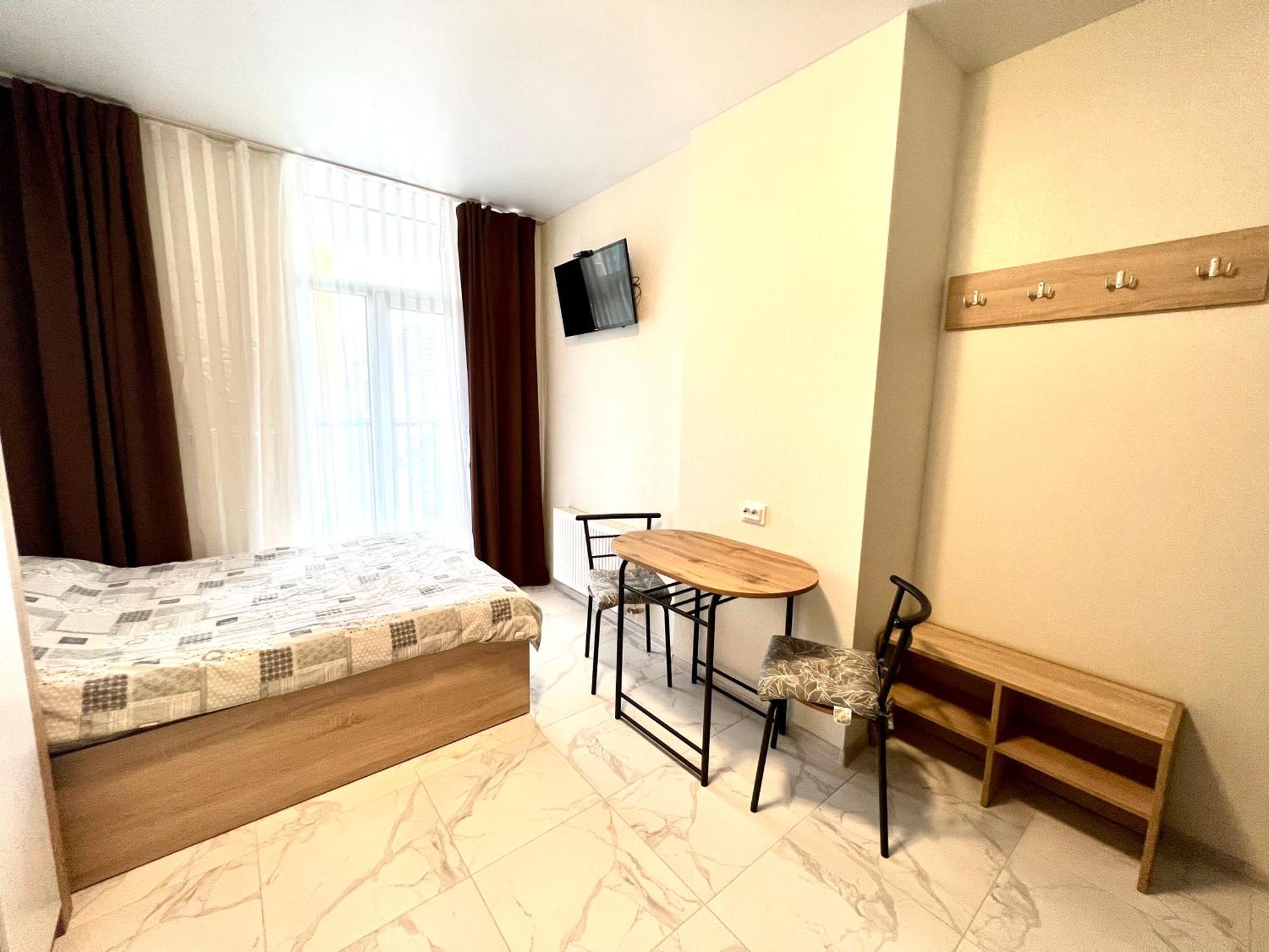 Osapart Hotel In A Complex Semycvit 2 利沃夫 外观 照片