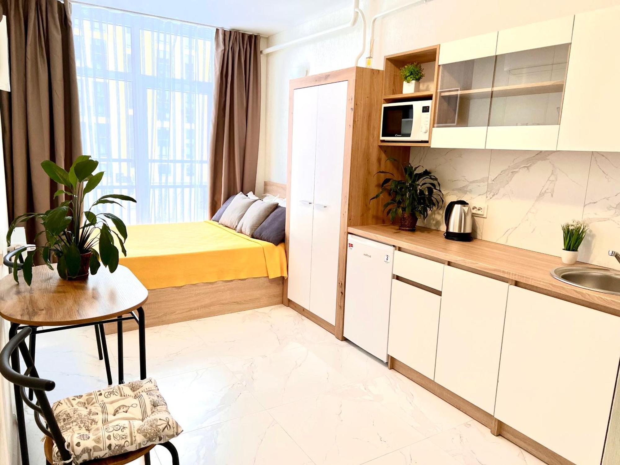Osapart Hotel In A Complex Semycvit 2 利沃夫 外观 照片