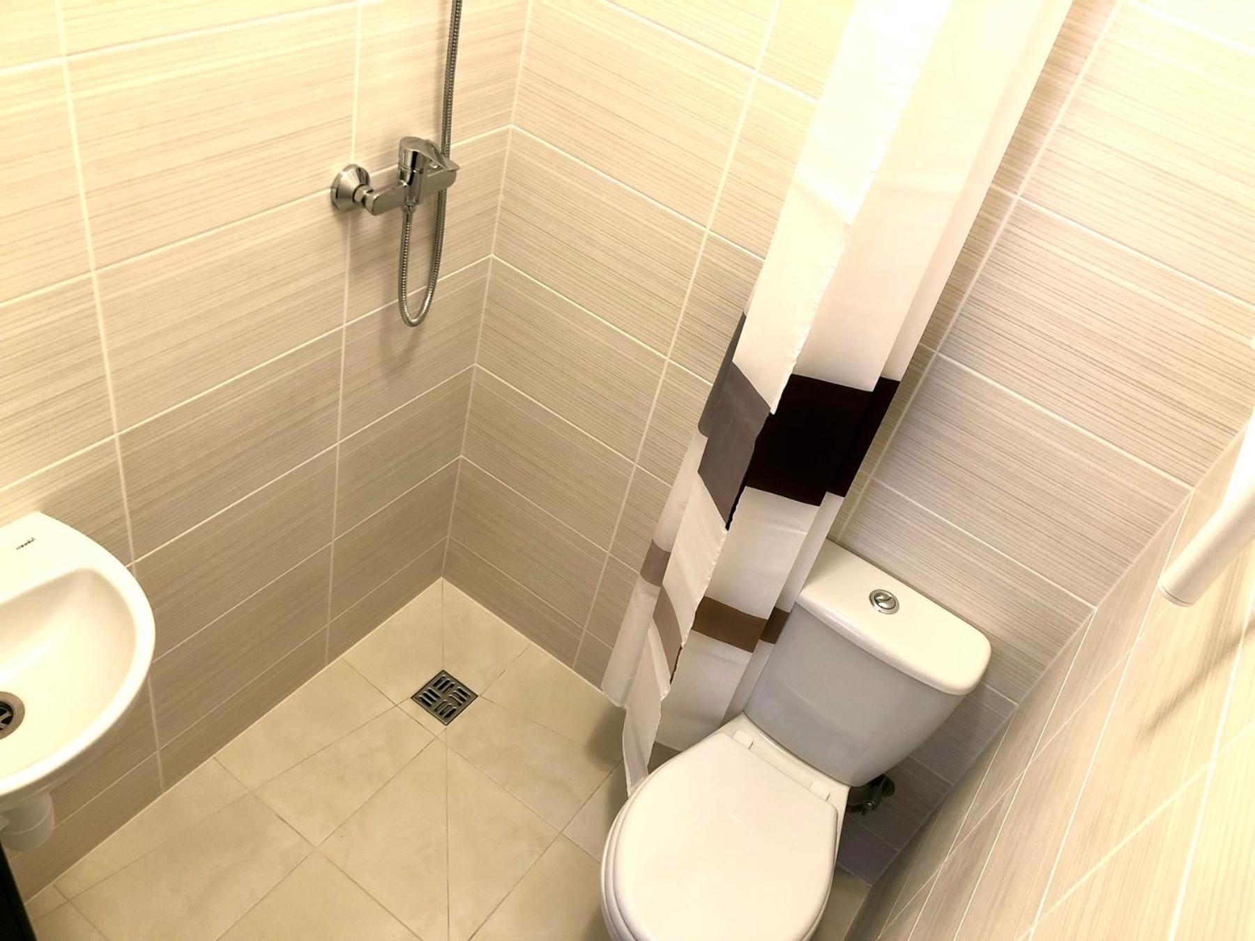 Osapart Hotel In A Complex Semycvit 2 利沃夫 外观 照片